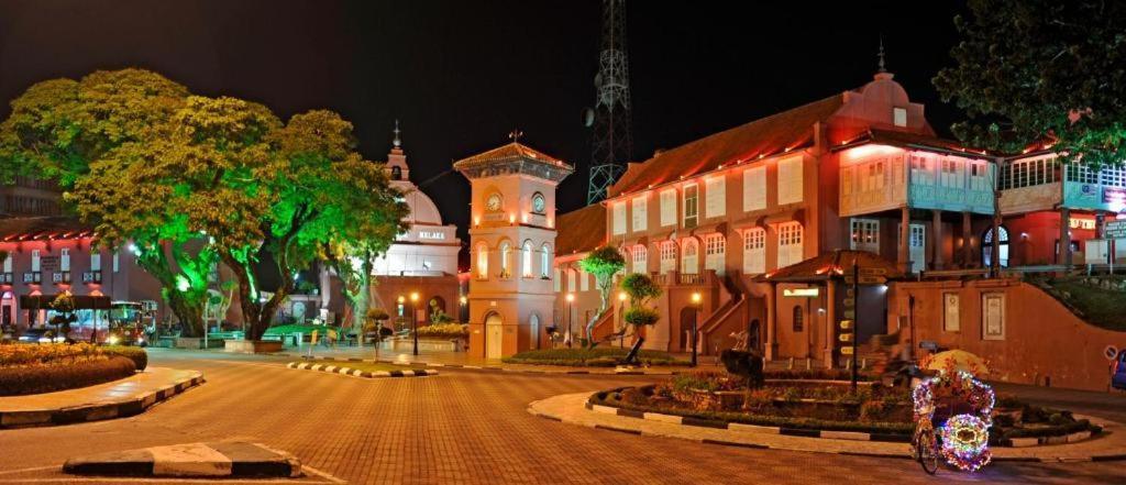 My Jonker Homes Malacca Exterior photo